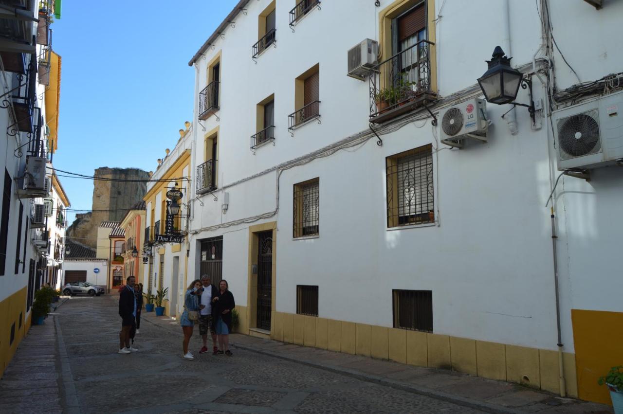 Puerta Sevilla Parking Gratis قرطبة المظهر الخارجي الصورة